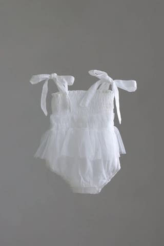 岡崎スタジオの衣装　50・60サイズ・女の子