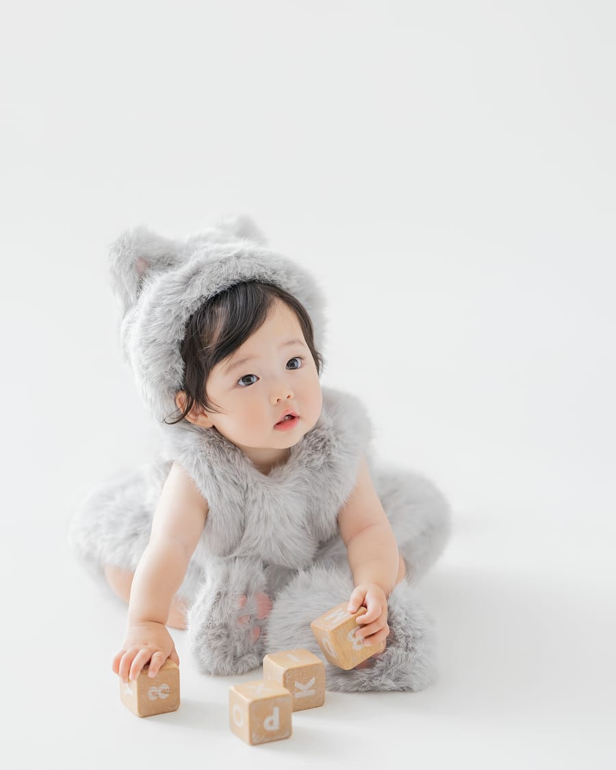 ハーフバースデーフォトで着られる衣装「ねこ」